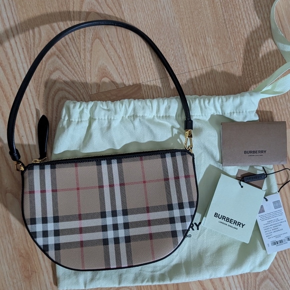 Burberry Handbags - Burberry Vintage Check Calfskin Olympia Pouch